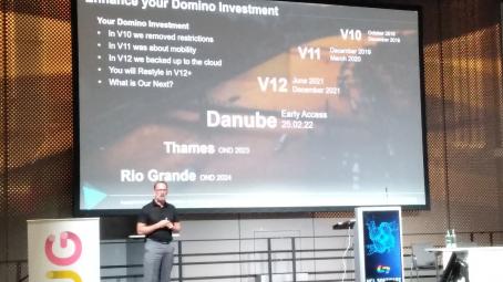 Domino bekommt sprechende Namen.